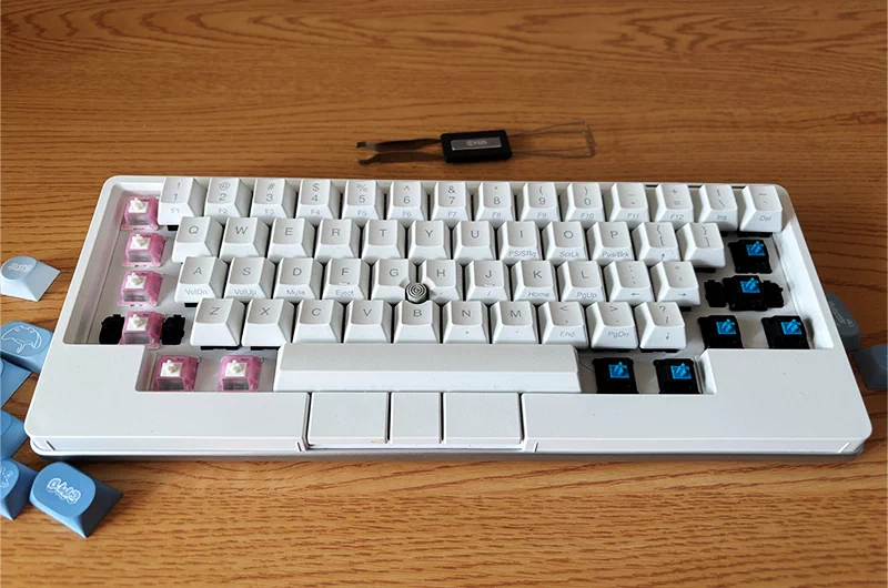 2種類の違うタイプのキースイッチを交換したHHKB Studio