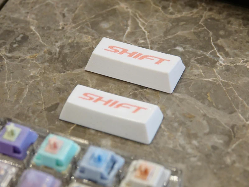 「SHIFT」キー